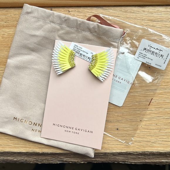 NWT Mignonne Mini Madelines Yellow - Picture 2 of 3